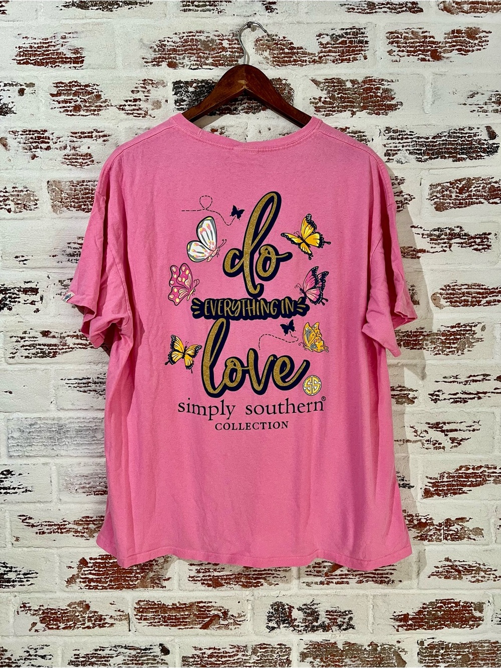 Simply Southern T Shirt Pink Butterfly Graphics Do Everything In Love Cotton XL